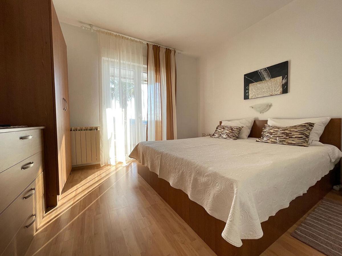 Barbat na Rabu Apartments Near The Sea Barbat מראה חיצוני תמונה