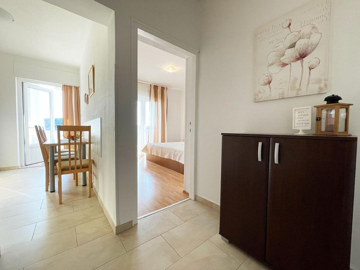 Barbat na Rabu Apartments Near The Sea Barbat מראה חיצוני תמונה