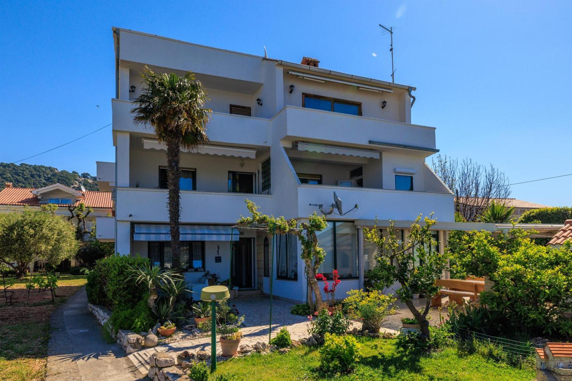 Barbat na Rabu Apartments Near The Sea Barbat מראה חיצוני תמונה