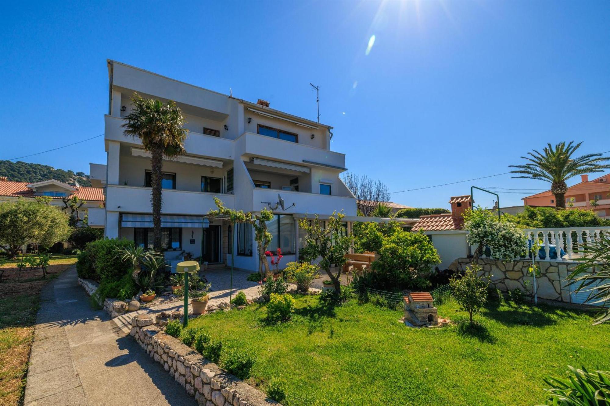 Barbat na Rabu Apartments Near The Sea Barbat מראה חיצוני תמונה